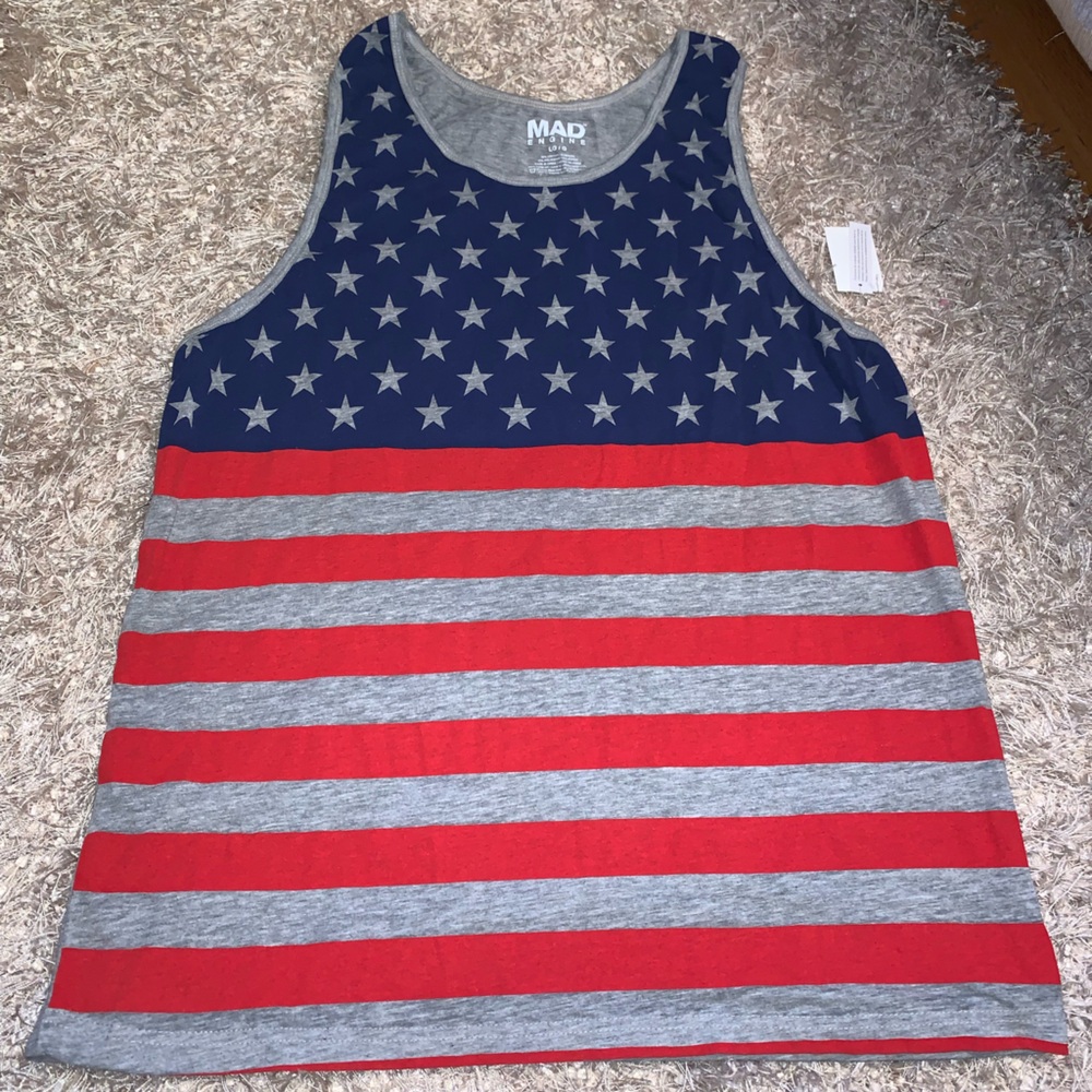MAD Engine American Flag 🇺🇸 USA Star Scoop Tank size L NWT
